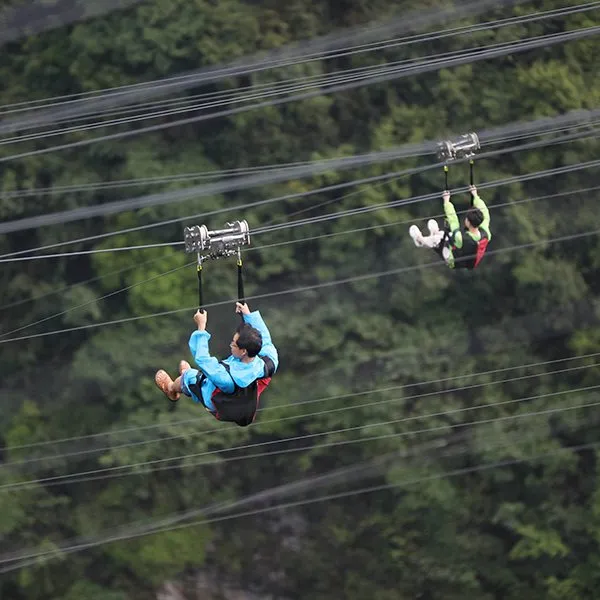 High-altitude Flying Rope
